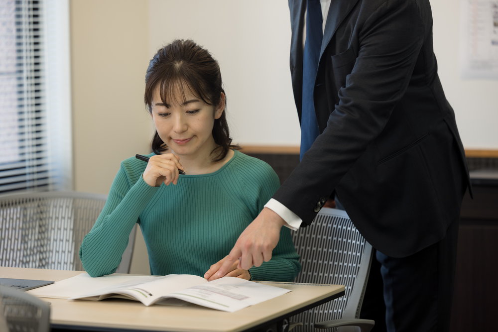 メダリストクラブで勉強している社会人
