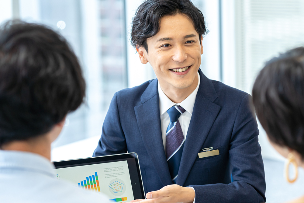 ファイナンシャルプランナーの男性