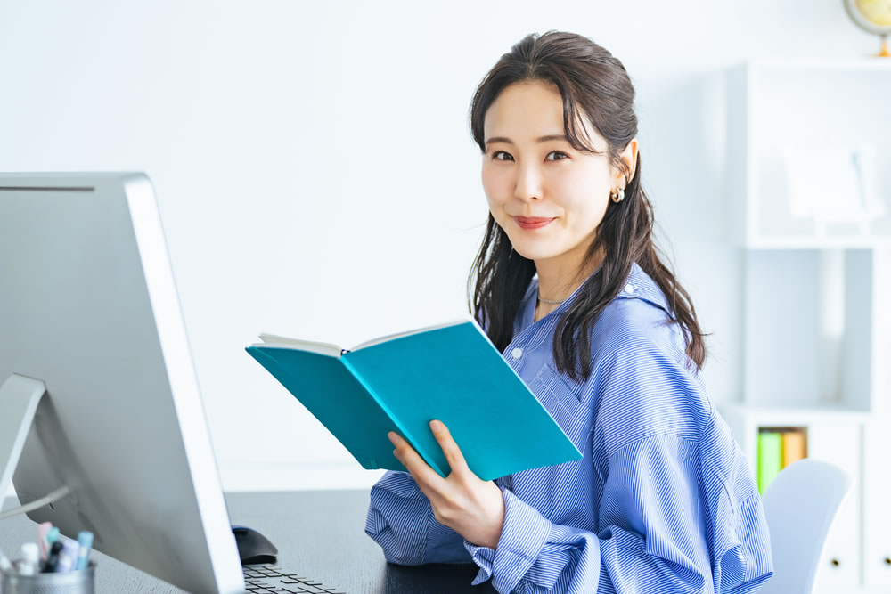 社労士を目指している女性